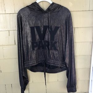 Cropped Ivy Park Sweatshirt